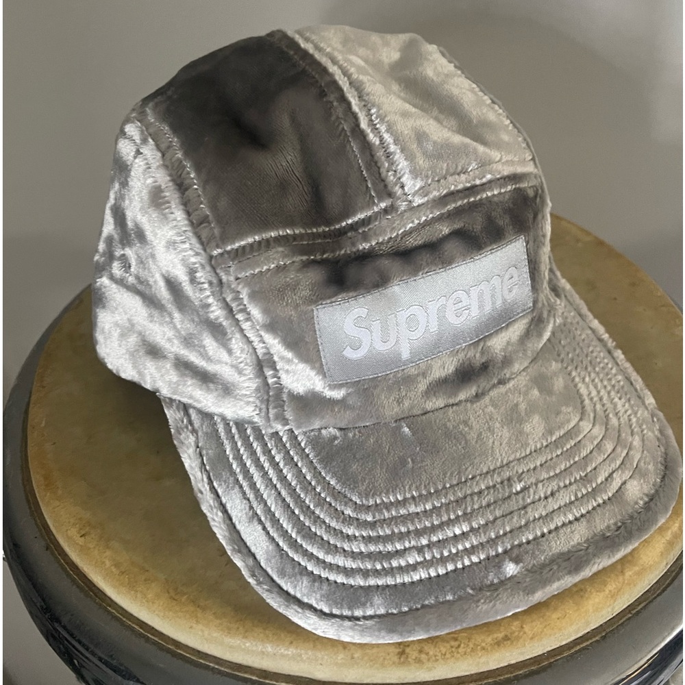 new supreme velvet 5 panel hat.
